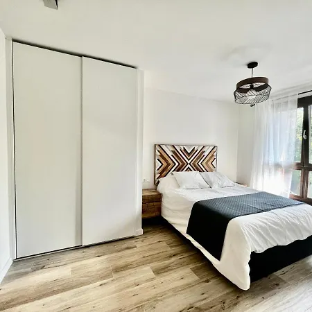 Bpirineos-pyrene 公寓 *