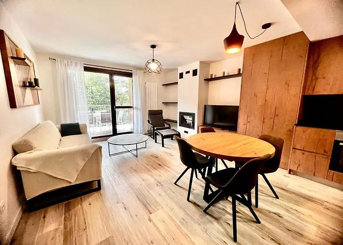 Bpirineos-pyrene Lägenhet *