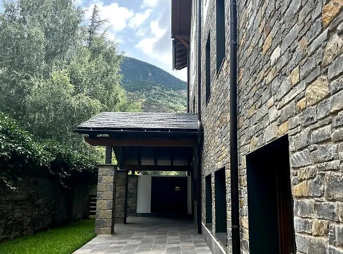 Bpirineos-pyrene Lägenhet Benasque